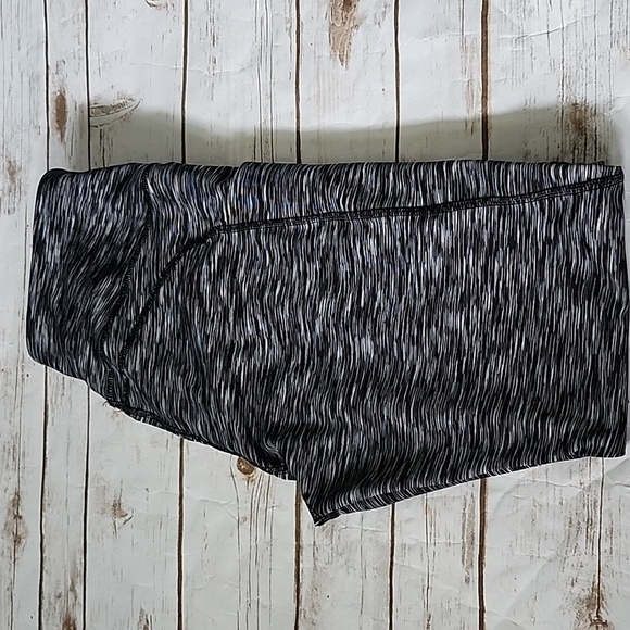 Phisockat Space Dye Black High Waist Yoga Pants with Pockets and Tummy Control - Picture 5 of 12